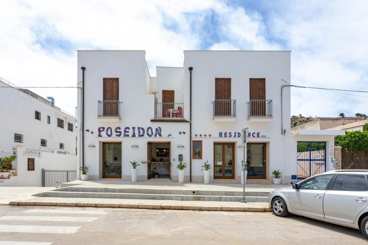 Poseidon Apartment *
