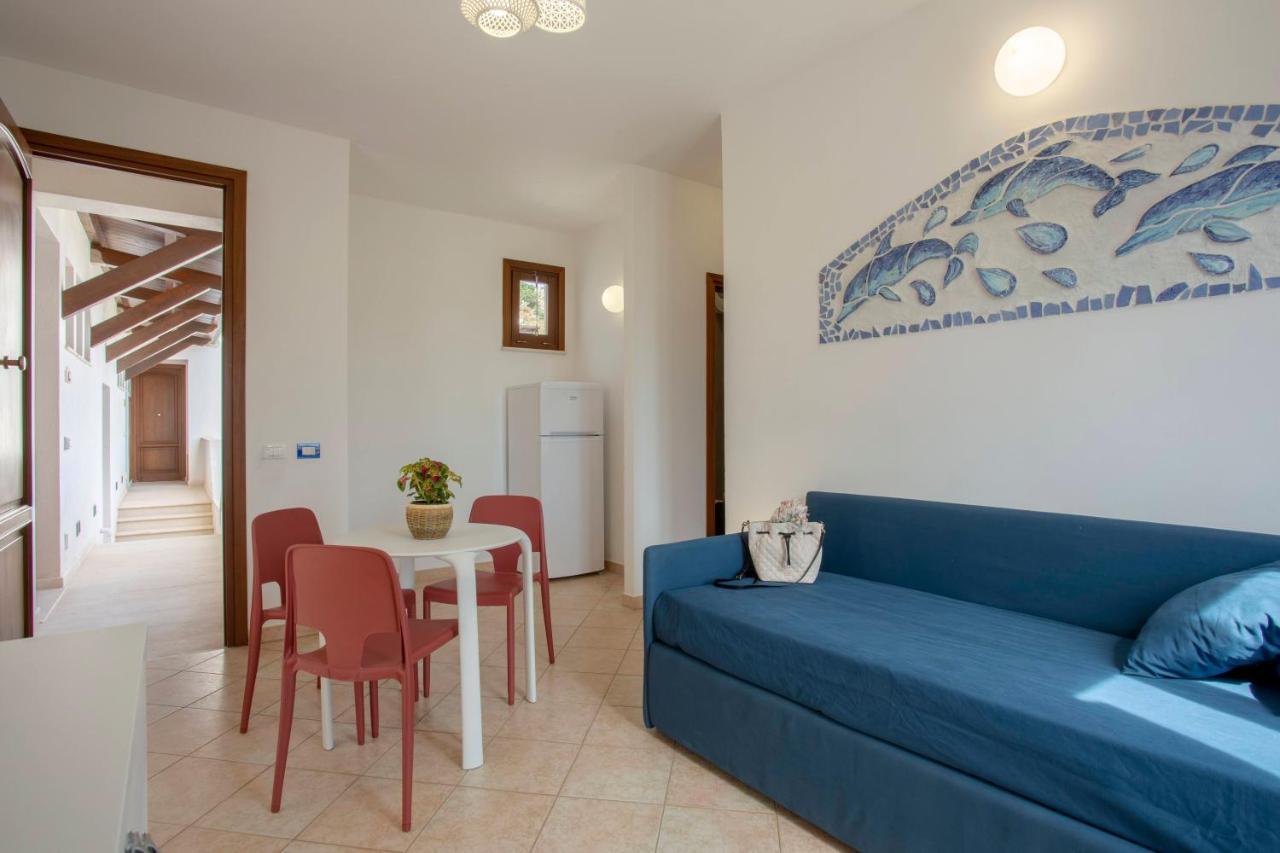 Poseidon Apartment *
